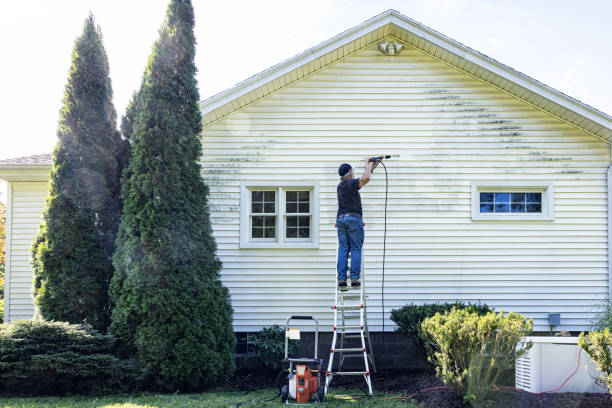 Best Commercial Pressure Washing  in Hortonville, WI